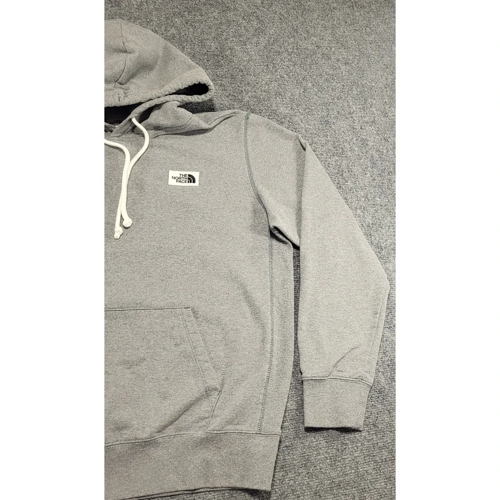 The North Face Gray Heritage Patch Pullover Hoodie Sweatshirt Sz Medium 